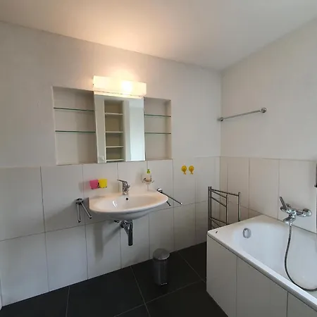 Tgesa Grischa Tatil Evi *